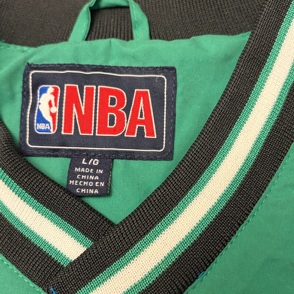 NBA Celtics Pullover Top/Jacket - Picture 4 of 5